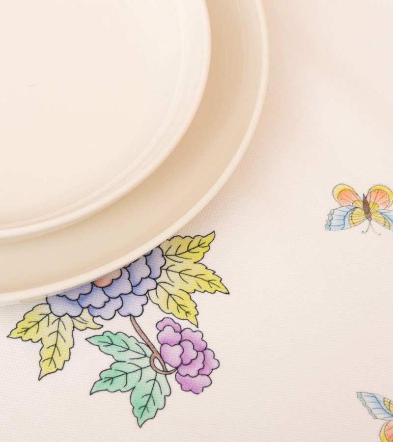 Baharın Müjdecisi Desenli Masa Örtüsü - Pivoine Baharın Müjdecisi Desenli Masa Örtüsü - Pivoine